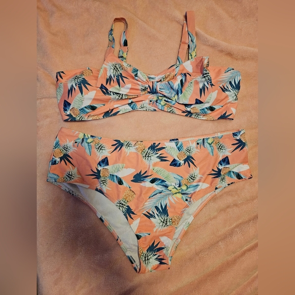 🩷5/$25🩷 Tropical Bow Bikini, Plus Size 3X - Picture 2 of 15